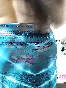 Snapshot of Diya_Chopra chatting on 12-27-24, 09:50 Diya Chopra online show from 12-27-24, 09:50