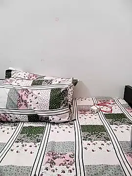 Snapshot of Diya_Chopra chatting on 01-11-25, 04:59 Diya Chopra online show from 01-11-25, 04:59