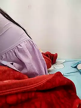 Snapshot of Diya_Chopra chatting on 02-08-25, 10:07 Diya Chopra online show from 02-08-25, 10:07