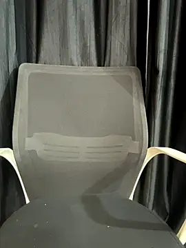 Diya Chopra online show from 12-21-25, 04:52