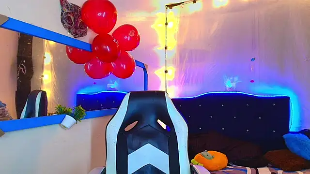 Damian latinxxx online show from 02-14-25, 09:24