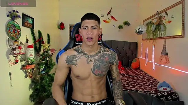 Damian latinxxx online show from 12-04-25, 03:16