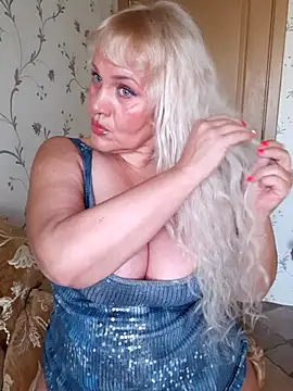 Snapshot of IsabellaBoni chatting on 09-22-25, 06:15 IsabellaBoni online show from 09-22-25, 06:15