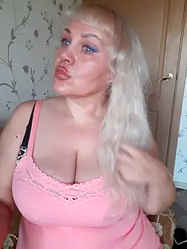 IsabellaBoni online show from 11-16-25, 07:25