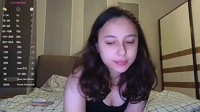 Snapshot of Agatha_Sade chatting on 02-11-25, 06:33 Agatha Sade online show from 02-11-25, 06:33