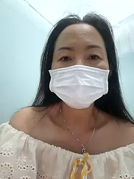 Baby-sexytits18 online show from 03-11-25, 10:20