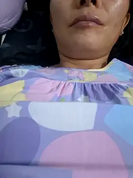 Baby-sexytits18 online show from 09-29-25, 12:43