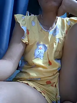 Baby-sexytits18 online show from 10-07-25, 11:29