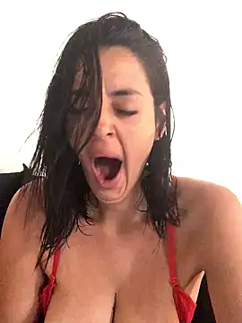 Catmila94 online show from 01-16-26, 10:41