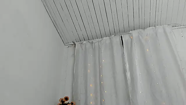 Zara dulce online show from 02-27-25, 12:02