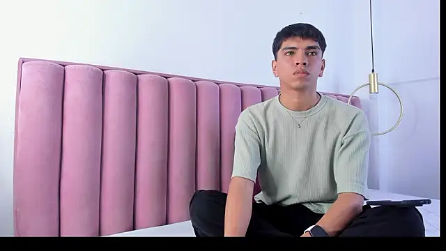 Santy carrington online show from 03-07-26, 08:17