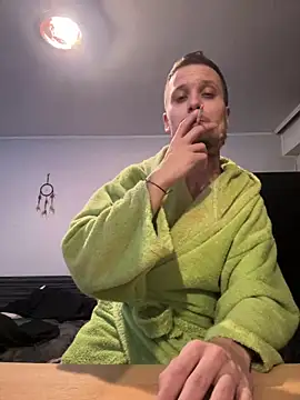 Snapshot of BWC69_69_69 chatting on 12-25-24, 06:09 BWC69 69 69 online show from 12-25-24, 06:09