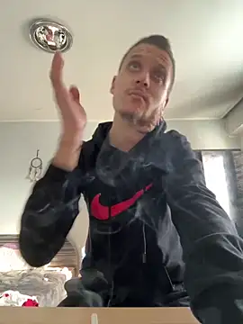 Snapshot of BWC69_69_69 chatting on 01-21-25, 01:11 BWC69 69 69 online show from 01-21-25, 01:11