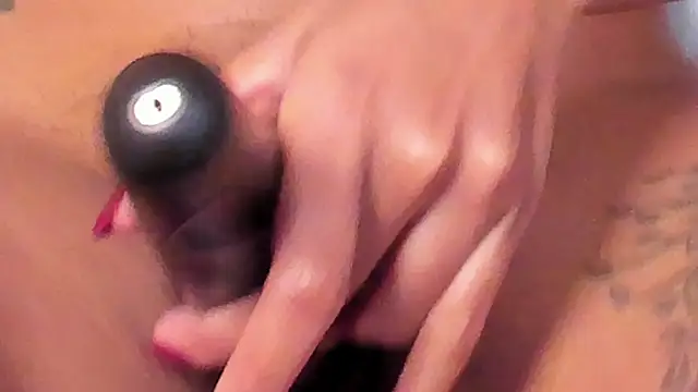 Ariella Ruiz online show from 01-21-25, 03:10