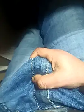 Snapshot of franko1987 chatting on 01-10-25, 12:58 franko1987 online show from 01-10-25, 12:58