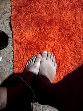 Snapshot of franko1987 chatting on 09-12-25, 02:33 franko1987 online show from 09-12-25, 02:33