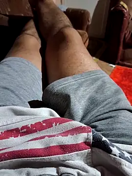 Snapshot of franko1987 chatting on 09-13-25, 02:33 franko1987 online show from 09-13-25, 02:33