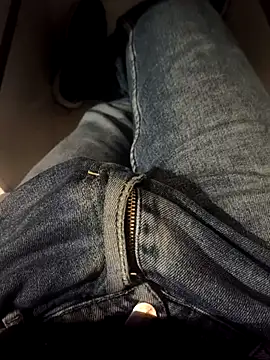 Snapshot of franko1987 chatting on 12-03-25, 05:15 franko1987 online show from 12-03-25, 05:15