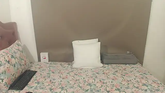 kimberlyjamexxx online show from 10-17-25, 03:53