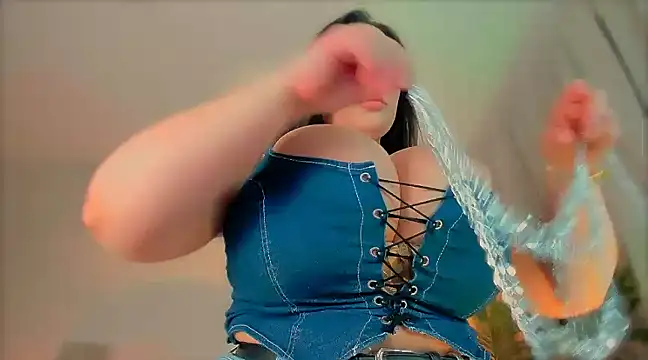  cherry bloss  online show from 02-23-25, 04:17