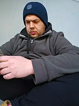 PupW0lfy online show from 12-23-24, 11:25