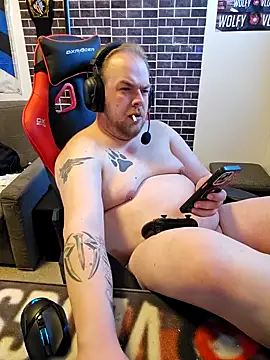 PupW0lfy online show from 02-17-25, 02:59