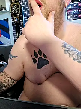 PupW0lfy online show from 02-18-25, 02:59