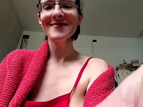 Milky hairy mommy online show from 02-13-25, 11:39