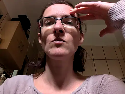 Milky hairy mommy online show from 10-21-25, 08:15