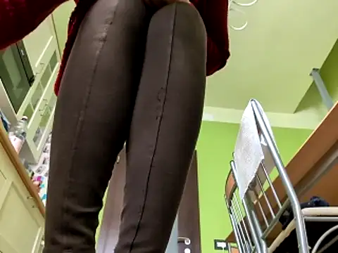 Milky hairy mommy online show from 03-13-26, 08:21