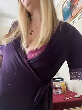 OlgaBuzzz online show from 02-10-25, 06:42