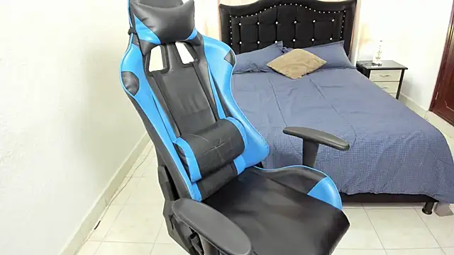 Debora brown online show from 01-08-25, 01:52