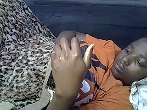 Snapshot of sweet_gal01 chatting on 12-05-24, 03:26 sweet gal01 online show from 12-05-24, 03:26