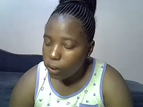 Snapshot of sweet_gal01 chatting on 01-04-25, 12:27 sweet gal01 online show from 01-04-25, 12:27