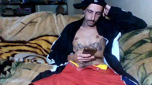 Snapshot of sellvageria chatting on 11-03-25, 06:42 sellvageria online show from 11-03-25, 06:42