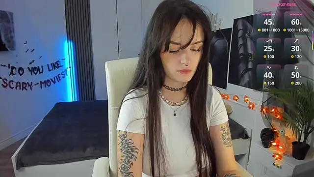 SashaSunlight online show from 10-24-25, 01:29