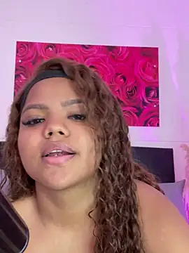 Snapshot of Adams_Cloe chatting on 02-02-26, 11:09 Adams Cloe online show from 02-02-26, 11:09