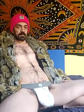 Snapshot of Spacecase2021 chatting on 12-02-24, 11:40 Spacecase2021 online show from 12-02-24, 11:40