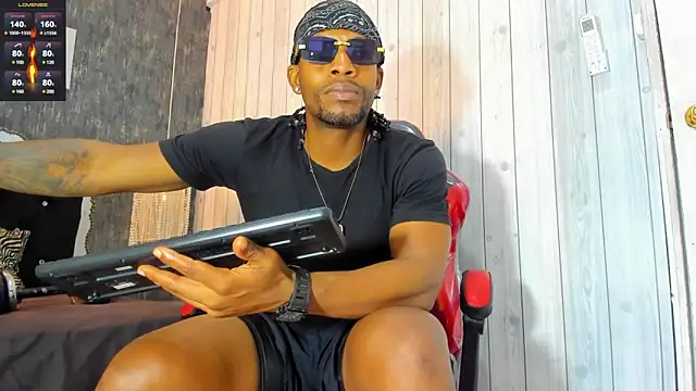 Snapshot of RicoBrown777_ chatting on 01-23-25, 03:16 RicoBrown777 online show from 01-23-25, 03:16