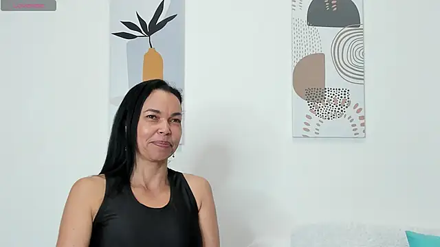 Evawalker  online show from 02-08-25, 06:01