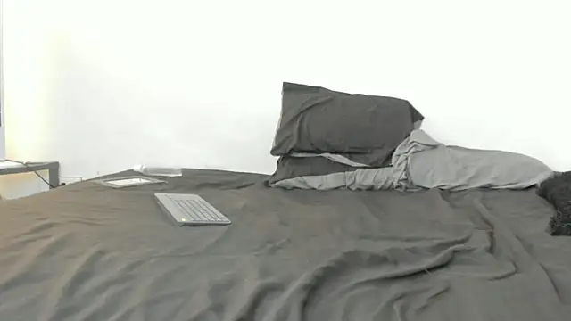 evanandsunny online show from 03-17-25, 06:11