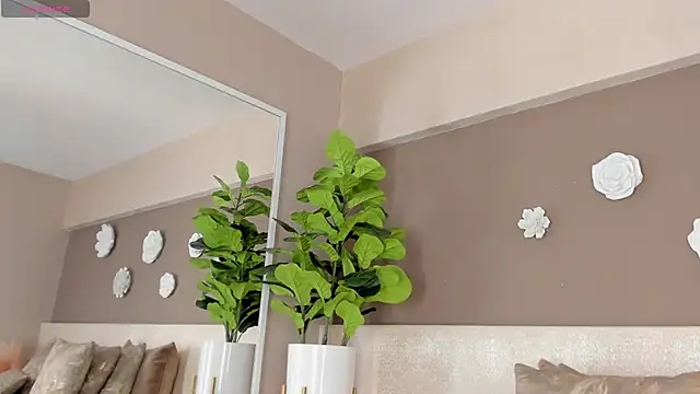 AylinMillerxs online show from 03-05-25, 11:38