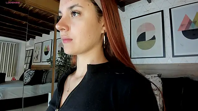 AylinMillerxs online show from 10-12-25, 12:59