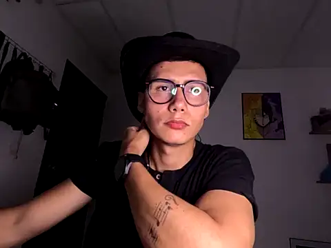 Abercend online show from 10-15-25, 02:55
