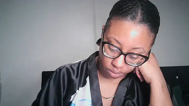 Nyxie Chaos online show from 01-16-26, 04:11