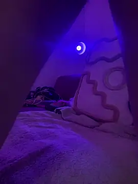 Snapshot of Alpha_theking chatting on 02-06-25, 10:21 Alpha theking online show from 02-06-25, 10:21