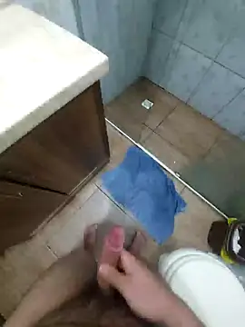 Snapshot of novinho_rosado chatting on 01-25-25, 02:58 novinho rosado online show from 01-25-25, 02:58