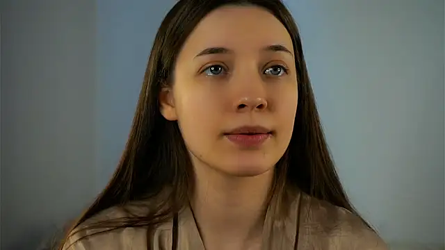 Snapshot of LowOncoming chatting on 03-04-25, 07:30 LowOncoming online show from 03-04-25, 07:30