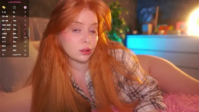 Snapshot of RedHotVixen0 chatting on 02-02-26, 02:32 RedHotVixen0 online show from 02-02-26, 02:32