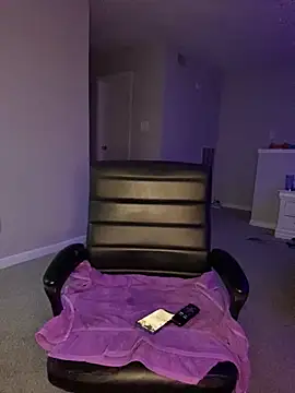 LillShayy online show from 12-17-24, 11:27